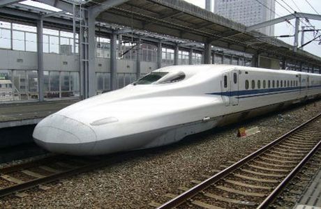 japanese-bullet-train